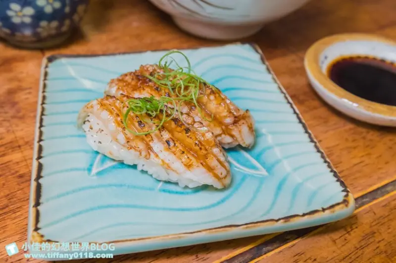 五漁村丼飯屋/味噌湯和醋飯無限量續點絕對能吃飽/海鮮丼直接給妳七種生魚片超划算/內湖美食推薦