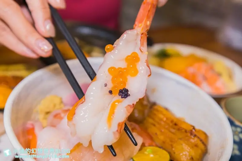 五漁村丼飯屋/味噌湯和醋飯無限量續點絕對能吃飽/海鮮丼直接給妳七種生魚片超划算/內湖美食推薦