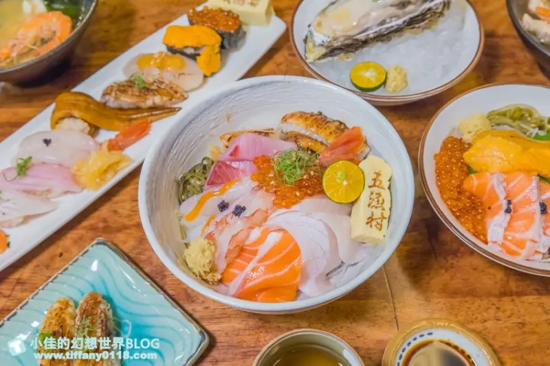 五漁村丼飯屋/味噌湯和醋飯無限量續點絕對能吃飽/海鮮丼直接給妳七種生魚片超划算/內湖美食推薦