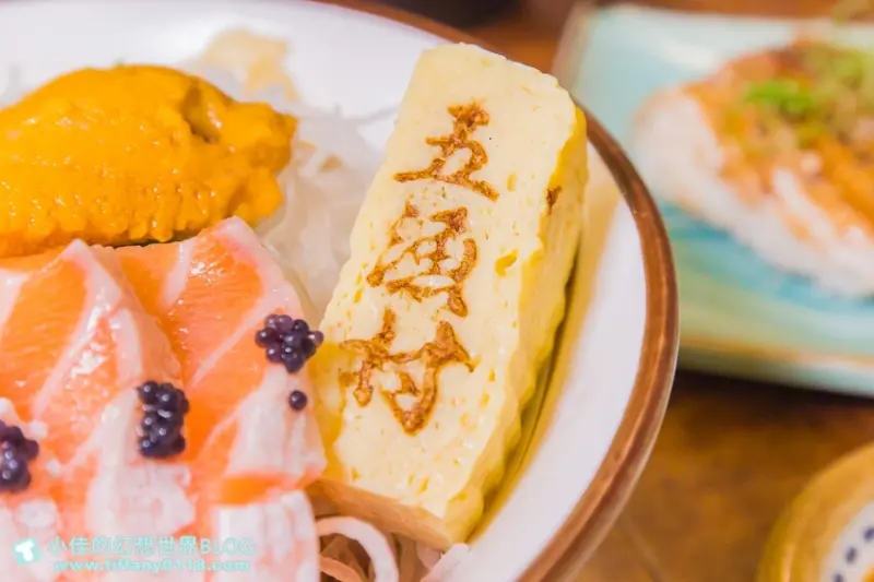 五漁村丼飯屋/味噌湯和醋飯無限量續點絕對能吃飽/海鮮丼直接給妳七種生魚片超划算/內湖美食推薦