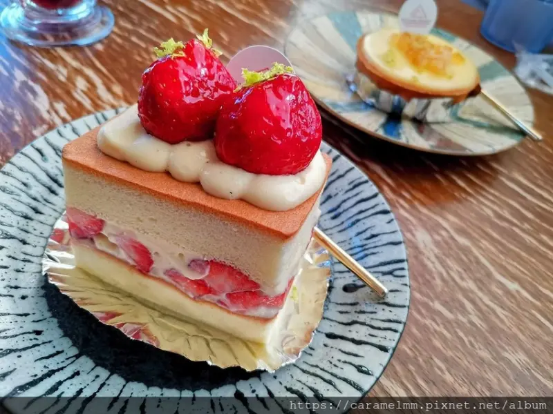 【新竹香山】沒有名字的甜點專賣 沒有名字也能很出名 隱身田園中民宅 甜點.下午茶.生日蛋糕.彌月蛋糕 近華德福實驗學校