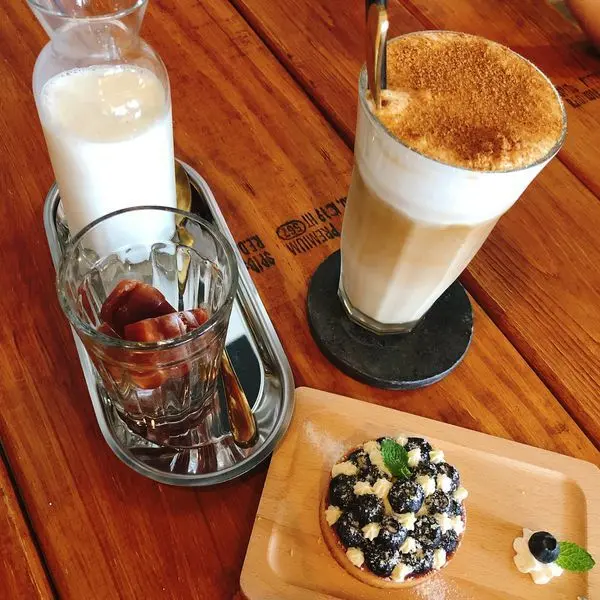 。新竹食記。Here&Now Cafe．在湖口優質咖啡廳遇見摩艾冰磚