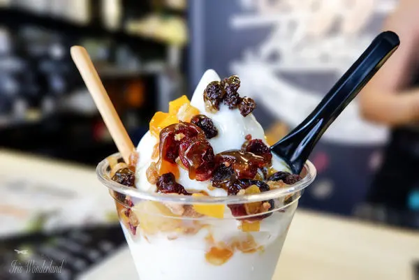 【食記】台北・忠孝敦化｜藏cafe 藏咖啡・東區巷弄間的街邊咖啡館｜東區茶街・東區咖啡館