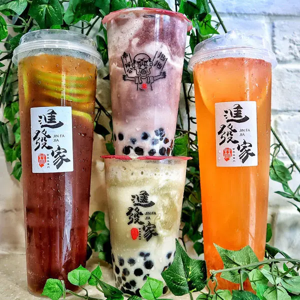 【食記x台中】進發家。逢甲商圈。綠豆沙牛奶。將近30公分的XXL超長杯身。