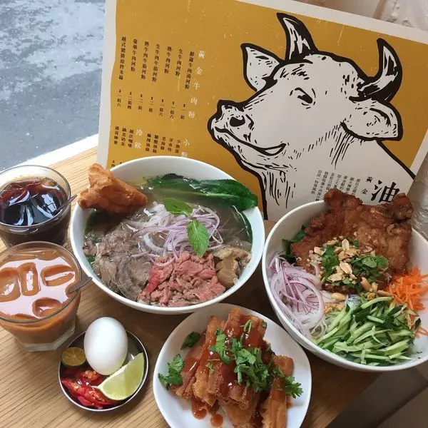 食記 台北美食 / 餐廳 油条 黃金牛肉粉  酥酥脆脆的糖醋油條 澎湃的豪華牛肉河粉 ♡愛亂吃女孩日記♡