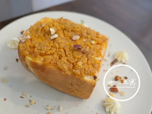 FOOD｜台東市區—Coffeeloft-咖啡工寓｜年輕活力的工業風咖啡空間