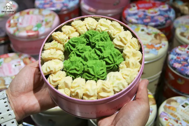 台中大甲知名 愛威鐵盒餅乾，入口即化酥綿可口好好吃|高雄快閃專櫃 6/1~6/15日 - 跟著尼力吃喝玩樂＆親子生活