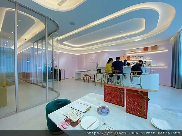 喜餅分享｜enchantée 樂朗奇，完全不用猶豫就可以直接選擇，餅乾吃了就會有滿滿的幸福感！