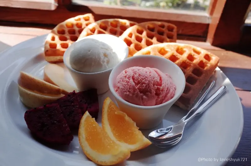 ｜關於美食（台東 x 太麻里文創咖啡館TAIMALI Cafe）｜禾乃氏口袋食堂分享日誌－木建日式老宅，文青書香質感咖啡廳。