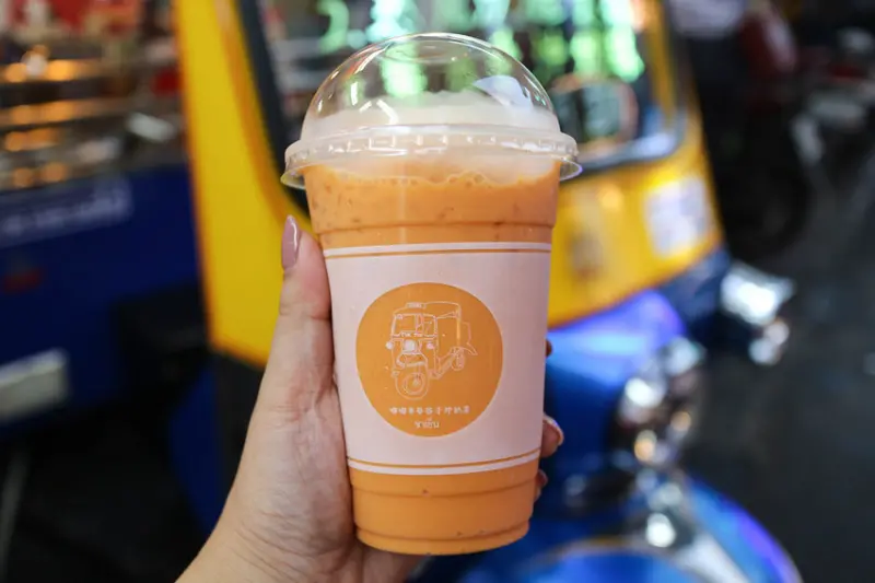 (板橋區美食)湳雅夜市必喝飲品-嘟嘟車曼谷手沖奶茶-板橋湳雅店,泰式手沖奶茶