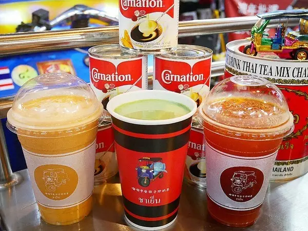 嘟嘟車曼谷手沖奶茶-新北板橋湳雅夜市  全手沖泰式飲品  逛街解油膩的好朋友        
      