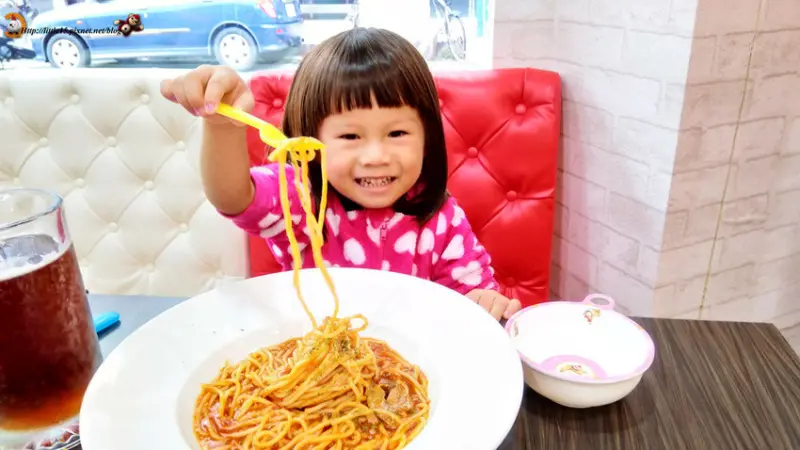 台南東區平價義大利麵 Yes58 Pasta 義大利麵/焗烤飯/Pizza/飲品/點心 4Y0M17D