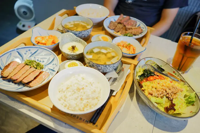 台北｜吉村·牛舌 Yoshimura 牛舌專賣店，新北板橋美食推薦！ - 奇奇一起玩樂趣