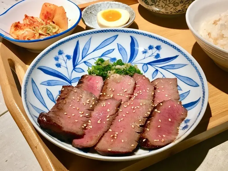 【板橋｜板橋站】吉村牛舌 Yoshimura＿台灣首家牛舌飯專賣店＿薄切牛舌與厚切牛舌任君挑選