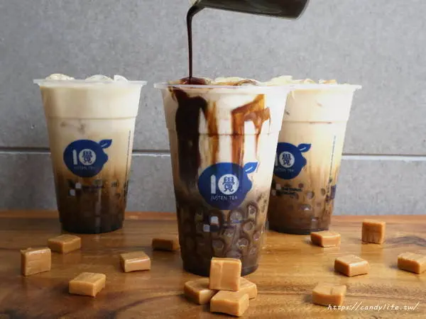 台中美食│拾覺細做輕飲-大里旗艦店〃牛奶糖珍珠拿鐵新登場！勾起你兒時的回憶～        
      