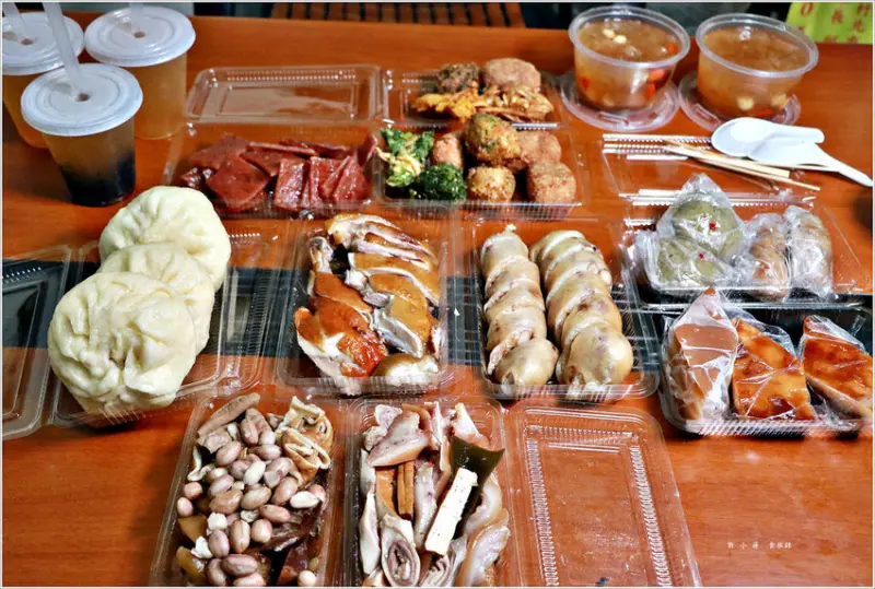 【高雄】三民第一公有市場‧社區型傳統老市場 吃不膩的古早味小吃 人情味十足的老攤商 