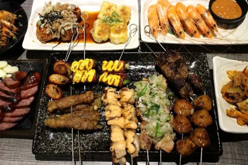 【西門町燒烤吃到飽推薦】西門町居酒屋吃到飽/捷運西門站美食/串燒炸物熱炒吃到飽*串燒殿-西門