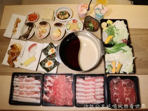 火鍋.日式料理吃到飽/日月光廣場『和食さとWashoku SATO(土城店)』甜點自助吧30種自由配搶攻IG版面/美食街/土城美食