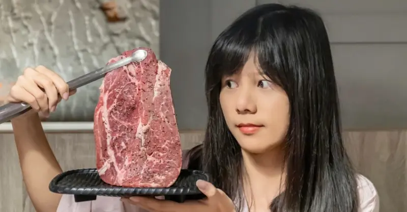 台中人氣日式炭火燒肉吃到飽！限時加價不用百元就能享有和牛吃到飽，還有比臉大牛排任你吃