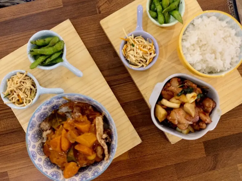 【板橋｜新埔站】在家好食 Ma Famille＿家常味的叔公三杯雞腿飯及瑪莉亞紅伽哩