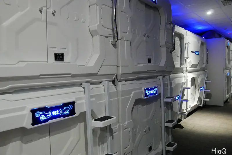 新北板橋 ▍平價便宜住宿 背包客 青年旅館 | 時空原宿膠囊旅館