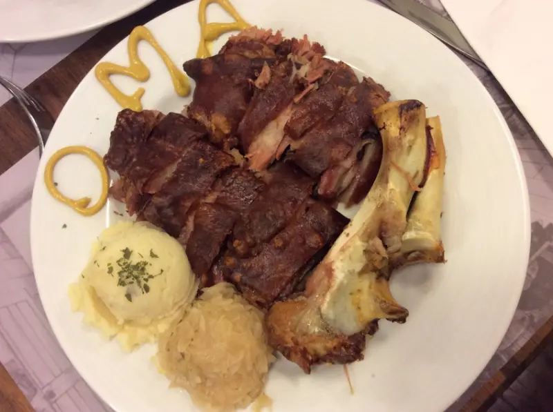 台北永康街美食[歐嬤烏蘇拉經典德式料理]