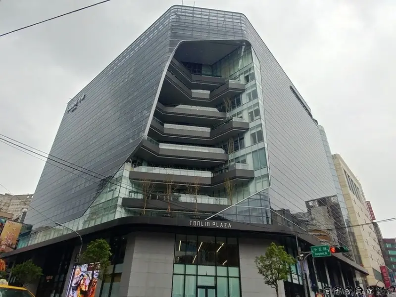 桃園●麻辣鍋【海底撈火鍋 統領店】想要肉麻式服務不用再跑台北啦！