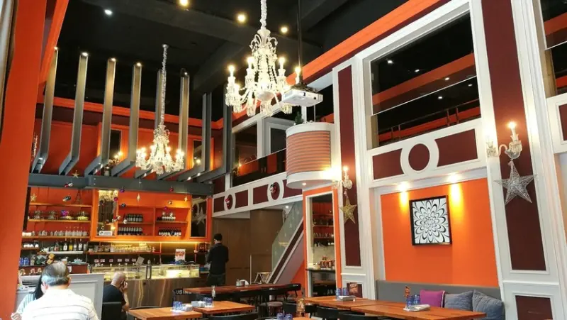 ※寵物友善餐廳※林口三井旁 意享eat enjoy美式廚房★小精靈胡扯蛋★2017.10.4