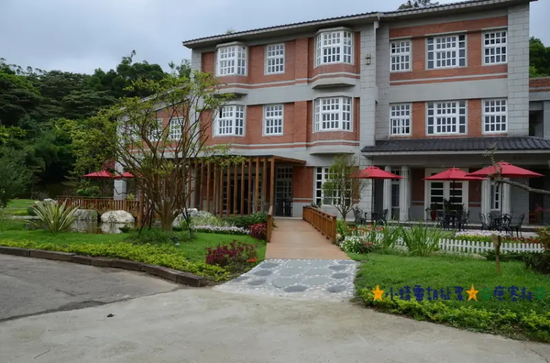 ＊印象蔬食＊桃園蘆竹芭舞巷蔬食花園餐廳★小精靈胡扯蛋★2012.12.22