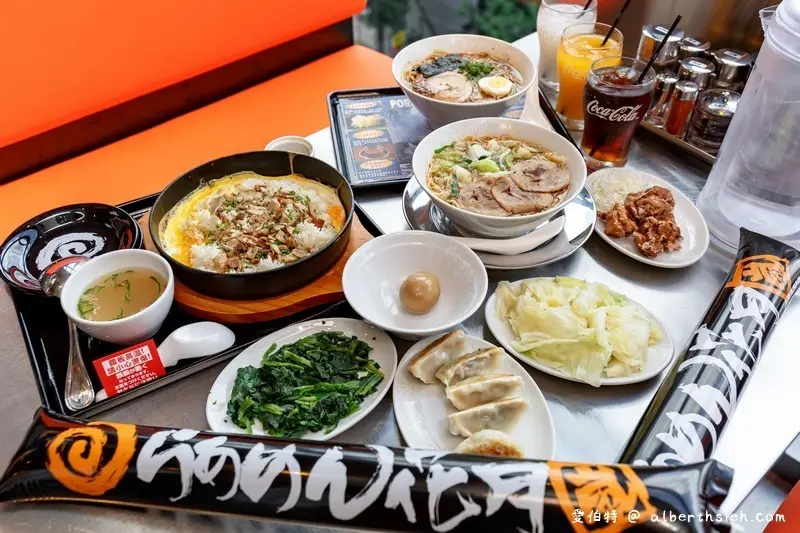 花月嵐拉麵．桃園美食（日本原汁原味的濃厚湯頭，添加高湯更加順口美味）