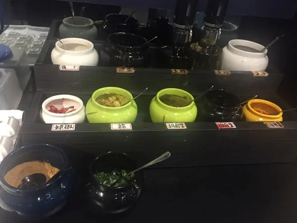 （ 捷運永春站火鍋）｛小鮮肉刷刷屋}龍蝦海陸雙拼套餐吃飽飽/永春站火鍋推薦