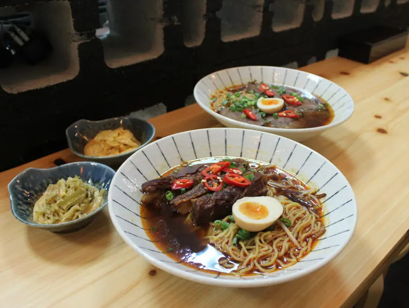 台中美食｜新撰組拉麵-台中最強宵夜來襲，征服挑嘴的胃