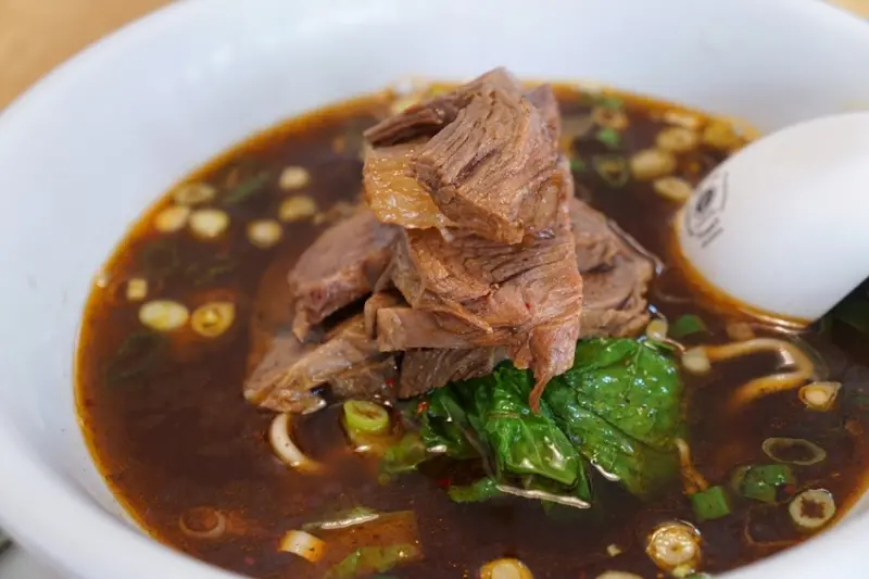 牛肉湯頭順口的溫馨小店  還有好吃的海鮮韭菜餅-好食在@天母@大葉高島屋