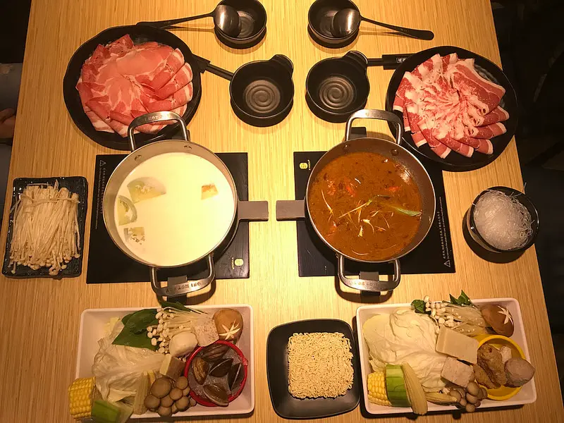 [新北] 府中捷運~鬼椒一番鍋 - CP值高豐富的火鍋