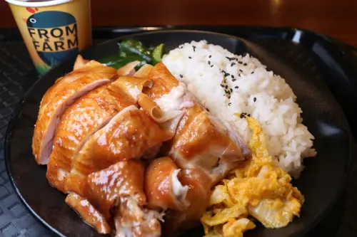 台南首家元榆牧場 現場享用鮮嫩入味無毒衝浪雞