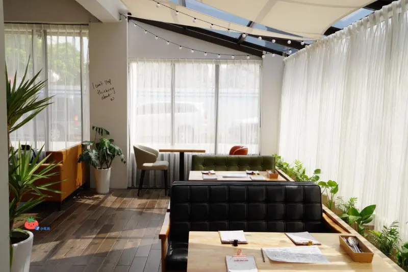 【東門早午餐】木可Muko Brunch 透光的慵懶 都市中的日光浴！含菜單MENU/插座/WIFI/免服務費