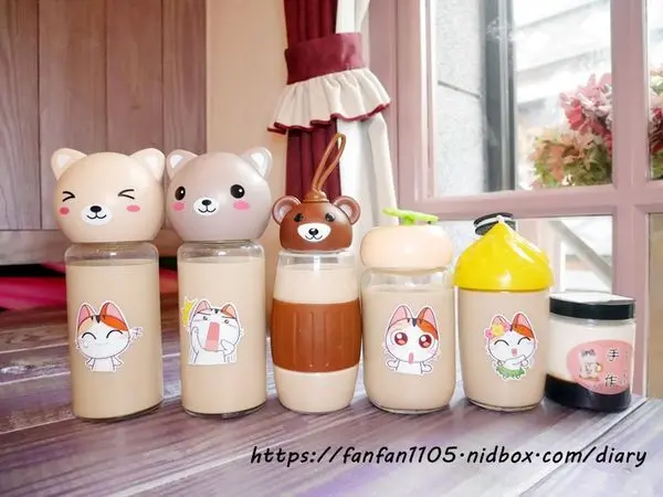 【中壢美食】啦啦奶茶坊 超萌自動販賣機 #限量 #奶酪 #甜點 #造型瓶鮮奶茶 #下午茶 #中原夜市 #中壢飲料 #24小時