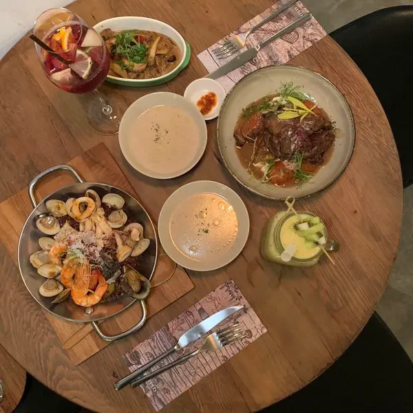 台中美食｜RISO RISO 里頌地中海餐酒館-台中聚會首選，地中海料理保留食材原味