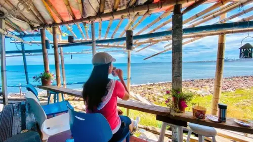 台61線超美海景咖啡館【Summers Time】林口八里平價海景咖啡/銅板價就能坐擁蔚藍海景/感受沖繩慵懶療癒氣息