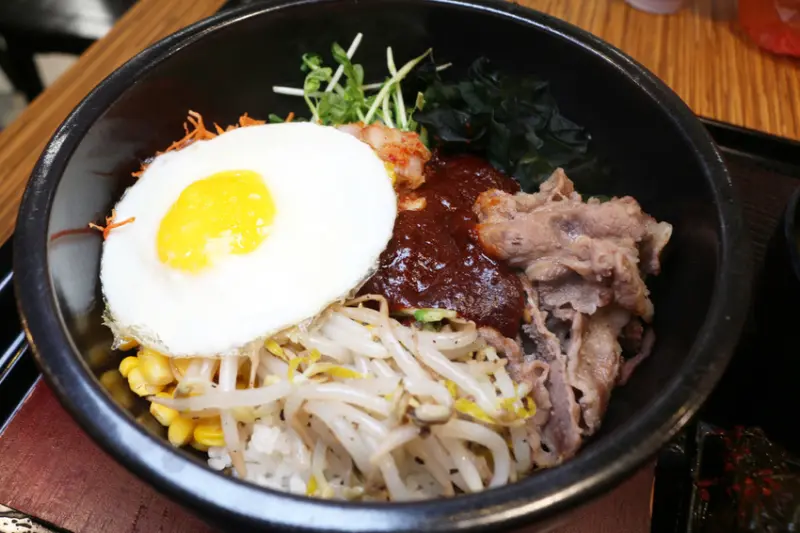 台南東區-十二太極韓式鍋物拌飯.煎餅 巷弄平價異國美食