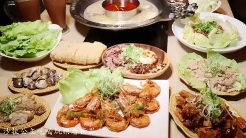 東湖美食/麻辣鍋+川菜『四川龍府』熱炒/調飲/口味天使蝦/白飯無限供應/捷運葫州站