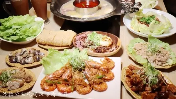 東湖美食/麻辣鍋+川菜『四川龍府』熱炒/調飲/口味天使蝦/白飯無限供應/捷運葫州站