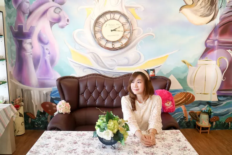 【台南英式下午茶】森林饗宴 主題餐廳 走進童話故事書裡的夢幻國度 愛麗絲夢遊仙境