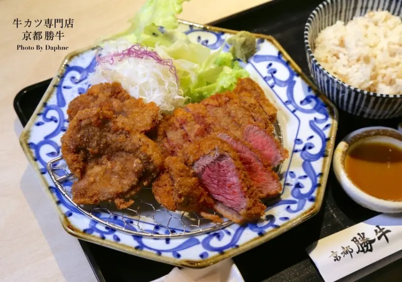 信義區美食 捷運市府站美食 京都勝牛 信義新光A11店 60秒工法高溫快火油炸出柔嫩肉質牛排