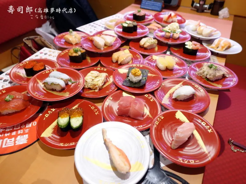 《高雄美食》壽司郎（高雄夢時代店）❤南台灣首家！！日本第一迴轉壽司品牌~每盤只要40元起！