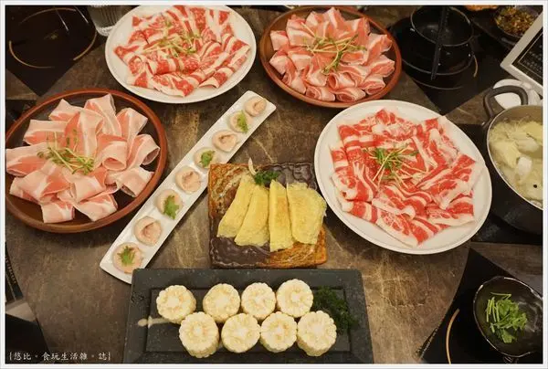 [台中|西區 美術綠園道。澳門賭場風格元素特色小火鍋 澳們打邊爐]