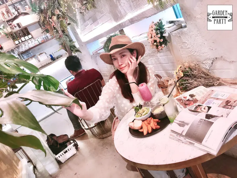 [2019情人節大餐首選] 新竹東區 Garden Party Restaurant 全台最美精靈系網紅餐廳 點上雙人套餐 開一瓶紅蝦獎紅酒 陪你的他好好吃頓飯...徹底放閃浪漫一下！