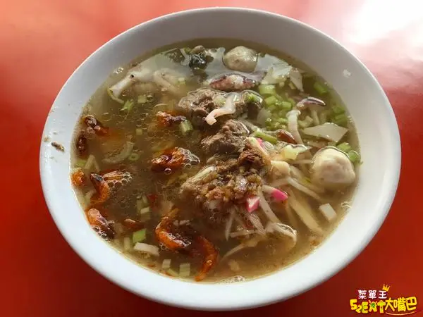 屏東東港美食飯湯》阿扁飯湯菜單價位大公開！東港超隱密最在地飯湯~推薦飯湯、肉燥飯。