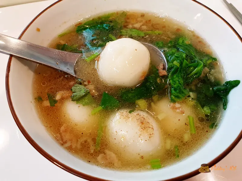 【新竹美食】西門市場包餡大元宵《村爸湯圓》傳承三代純糯米水磨湯圓