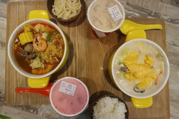 。台中食記。12MINI經典即享鍋．我把石二鍋變迷你了！